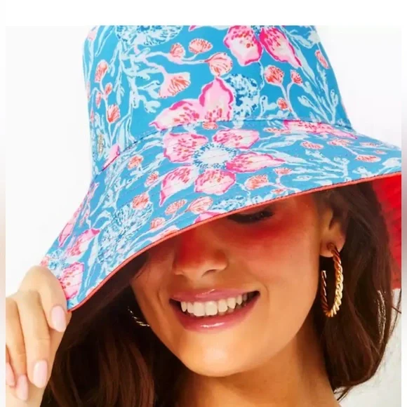 Lilly Pulitzer | Accessories | Nwt Lilly Pulitzer Reversible  display picture 1